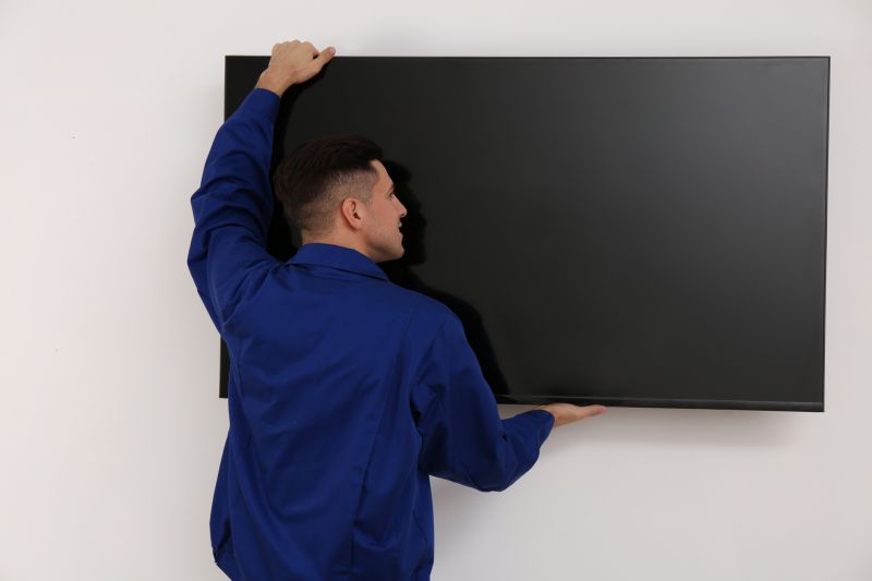 Television Hanging Service in Kansas City, MO